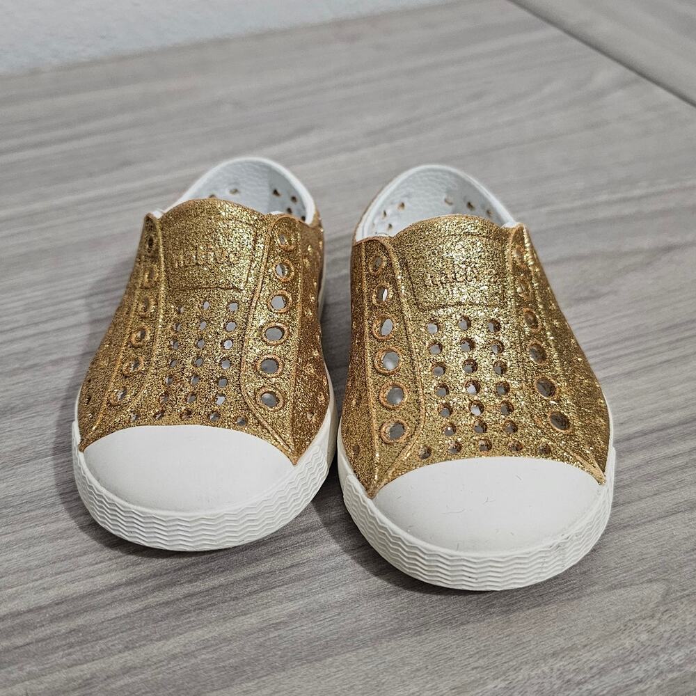 Native Shoes Jefferson Classic Slip On Bling Gold Shell White Little Kids C4